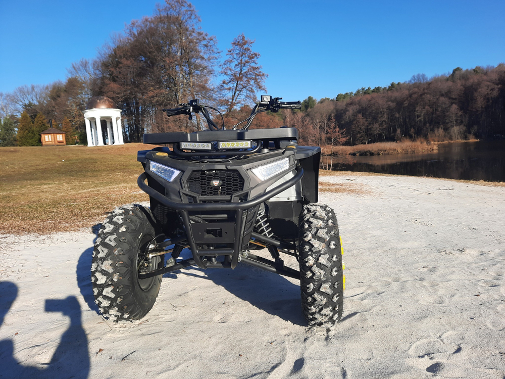 Квадроцикл бензиновый MOTAX GRIZLIK W200