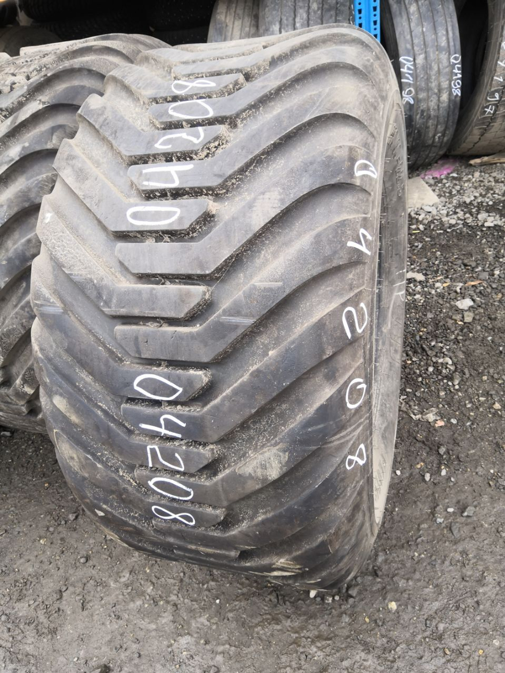 550/60-22.5 BKT V-Line Flotation шина б/у