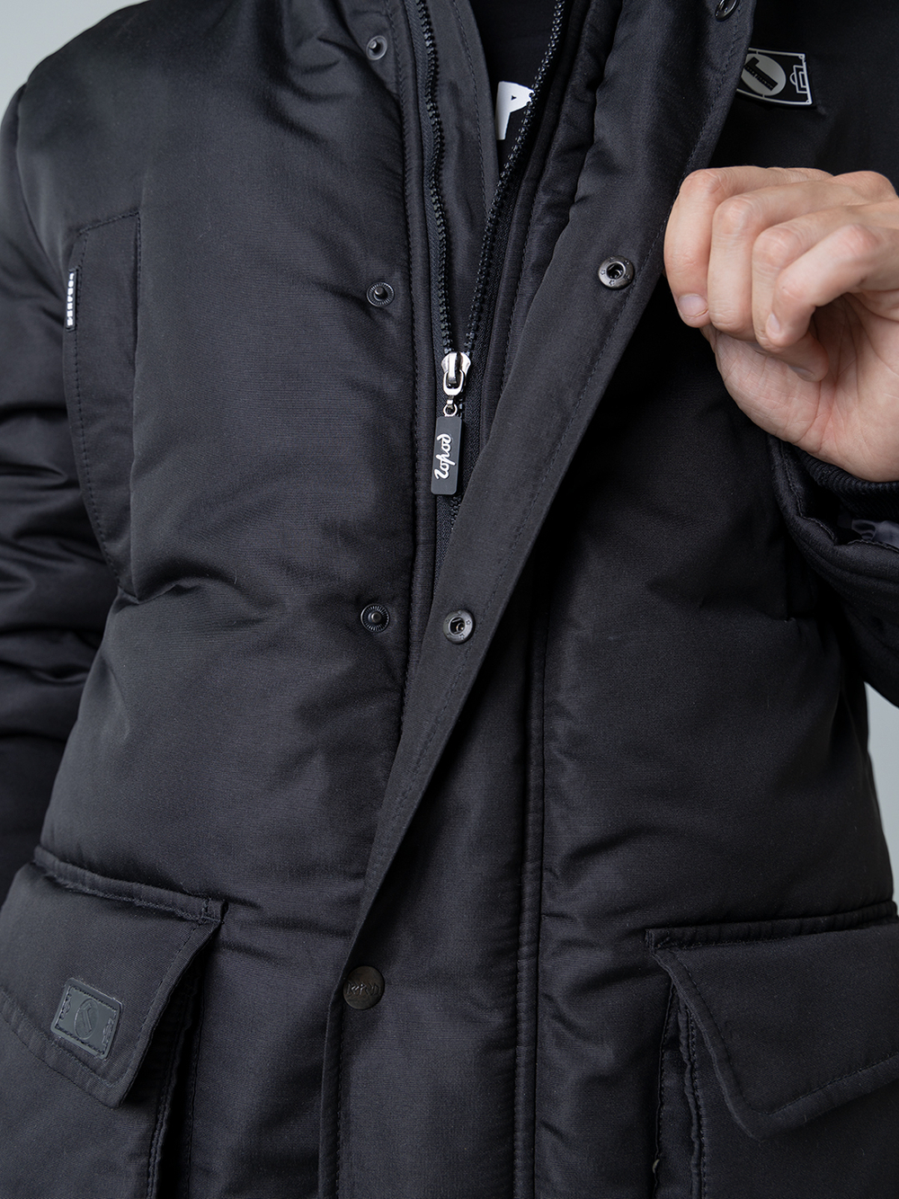 Парка зимняя Город Горький черная