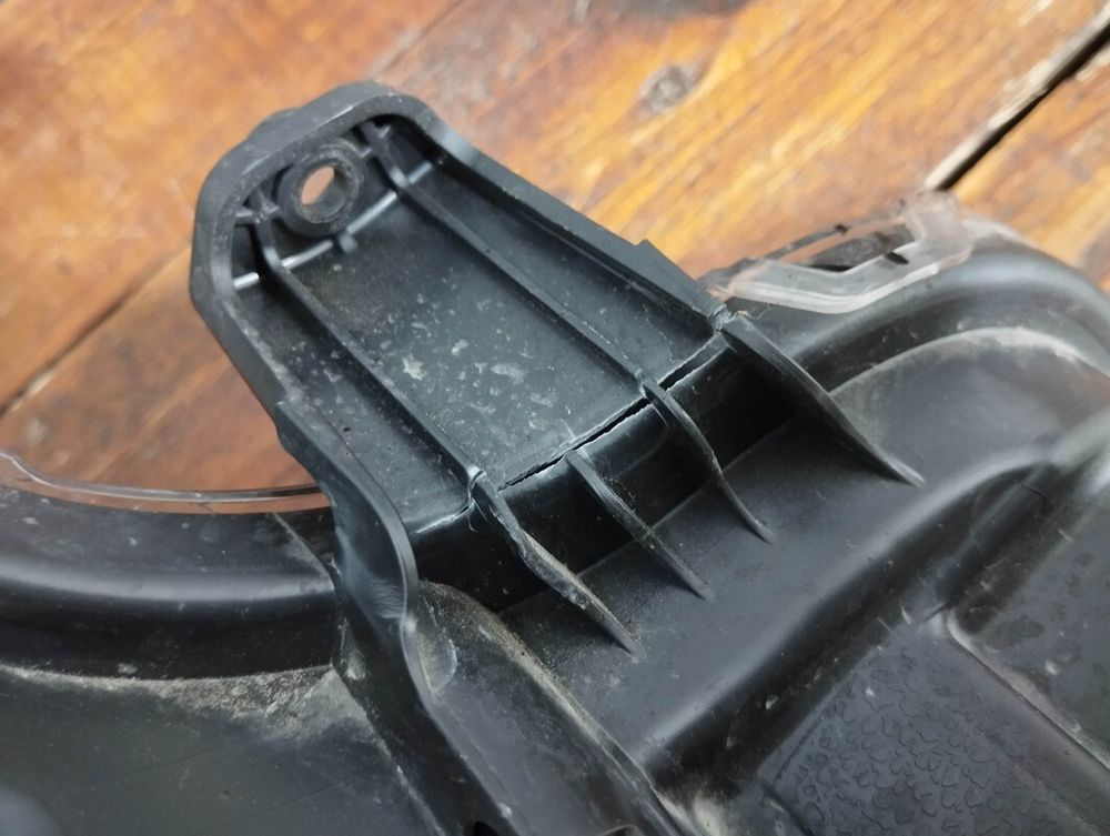 Фара ДХО правая Chery Tiggo 7 Pro Max 22-нв Б/У Оригинал 605000593AA