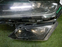 Битая Фара левая Skoda Kodiaq (2016-2022) LED