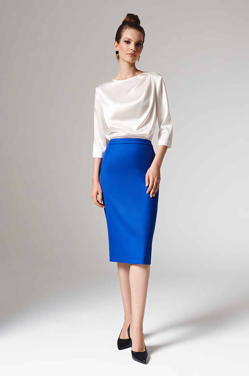 23163 Блузка женская (молочный)