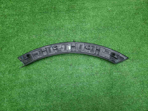 Наклакда двери задняя правая Voyah Free (21-нв)