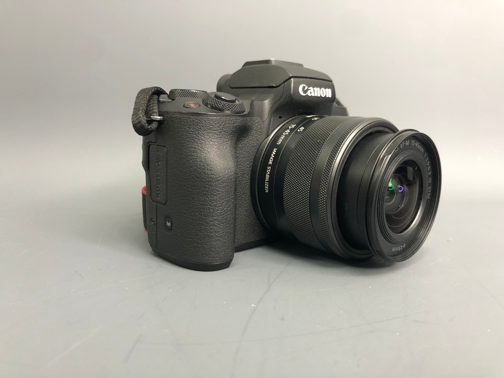 Canon M50 Kit 15-45mm IS STM