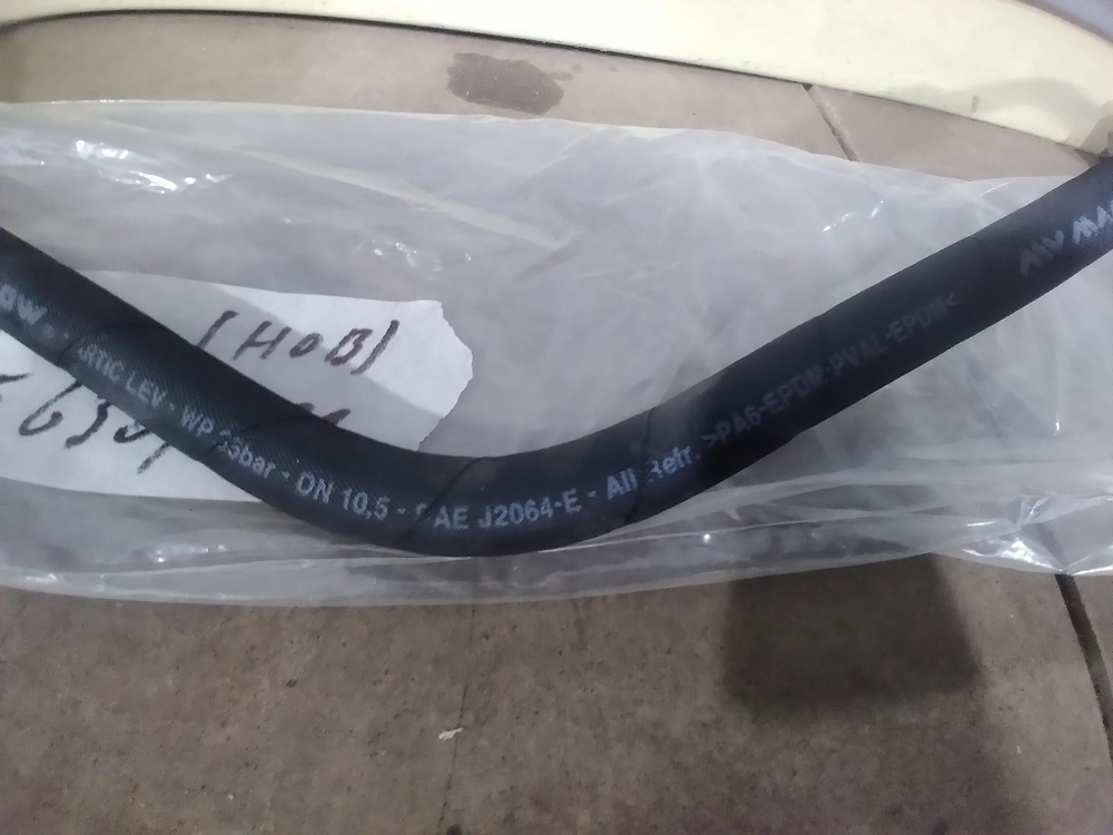 Трубка кондиционера BMW 5 (G30) Новая Оригинал 64539303465