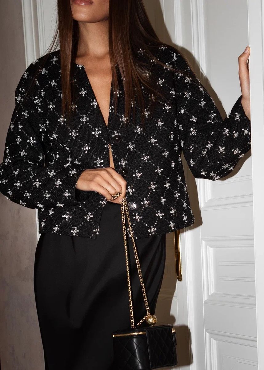 Жакет из твида с бисером черный