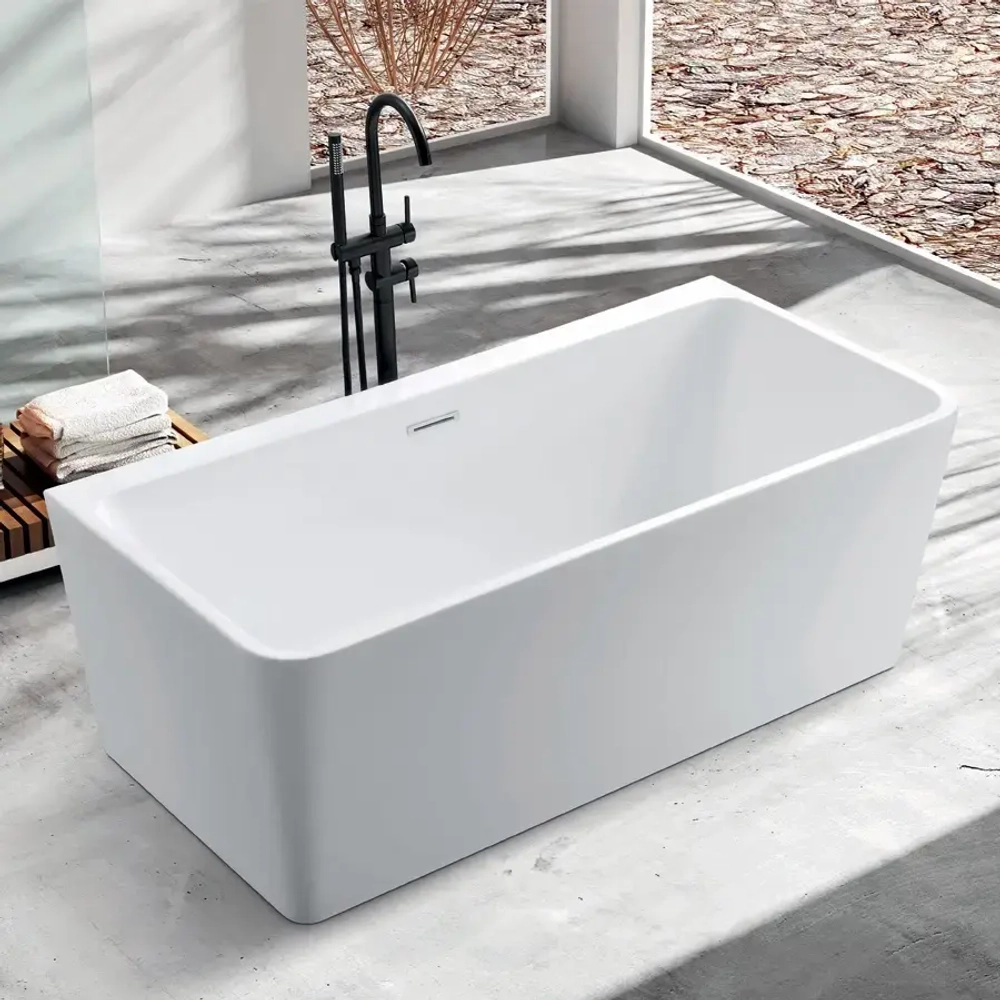 Ванна LUGANO акриловая отдельностоящая Ceruttispa (1700х750х580)