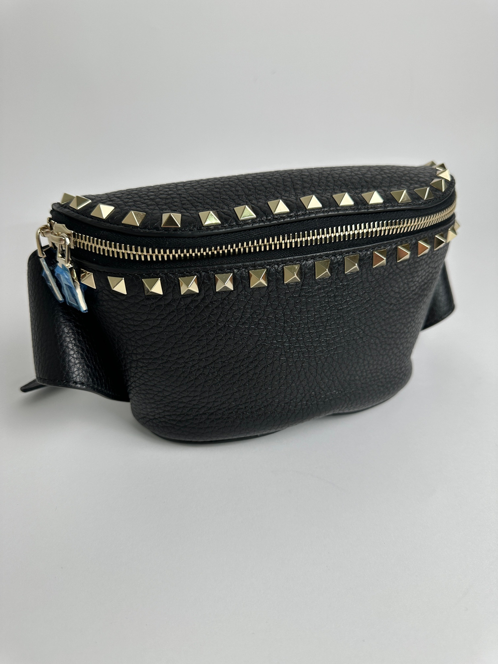 Сумка Valentino Leather Rockstud Belt Bag