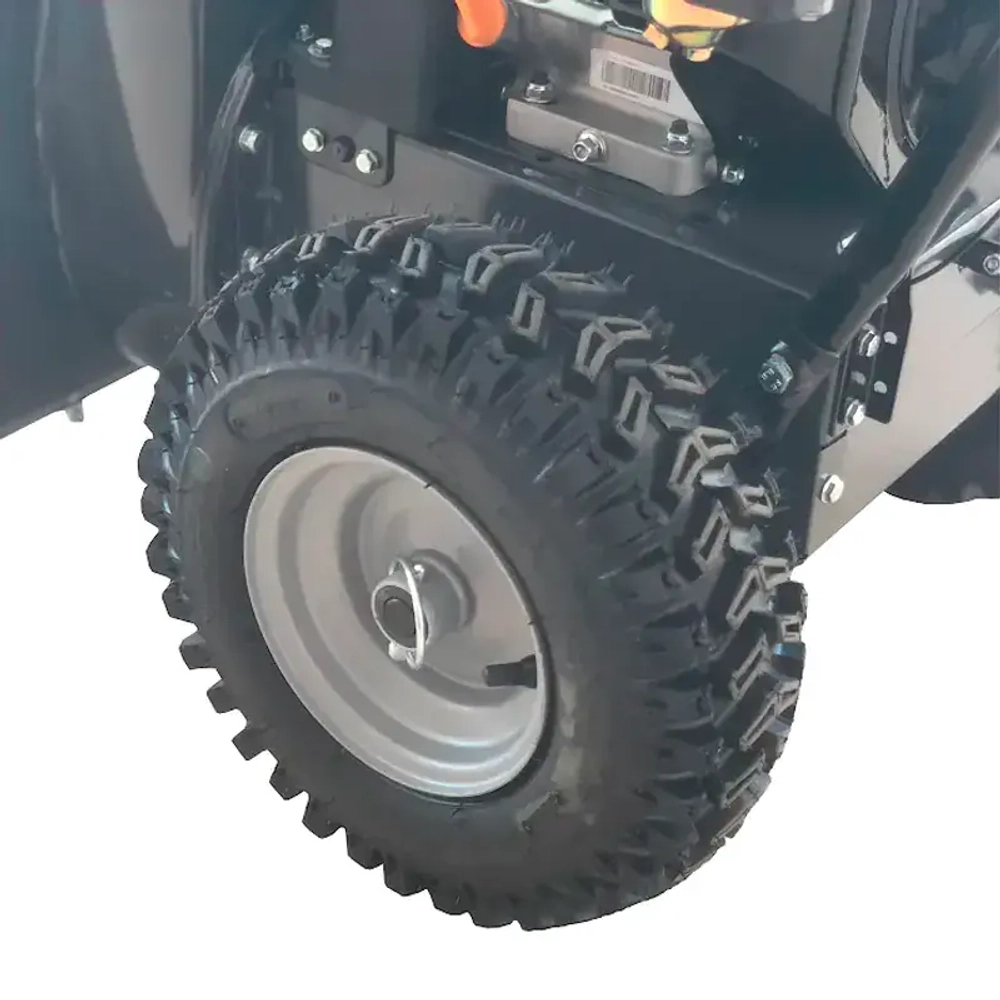 EVOline SBG 560 бензиновый снегоуборщик 6.5 л.с. ковш 56 см, выброс 10 м, 5 вперед/2 назад