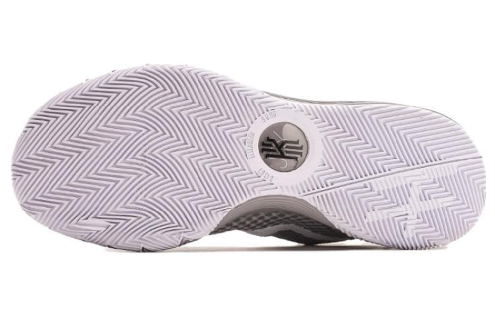 Кроссовки Nike Kyrie 1 Wolf Grey
