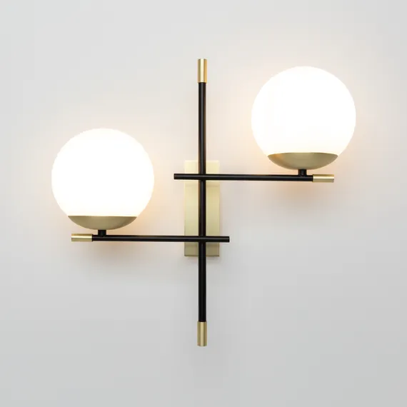 Настенный светильник (бра) Ностальгия / Nostalgia E14х2 Maytoni mod050wl-02g