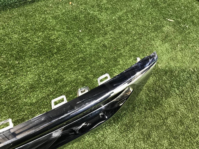 Решетка радиатора KIA Rio 4 X-Line (2017-2020)