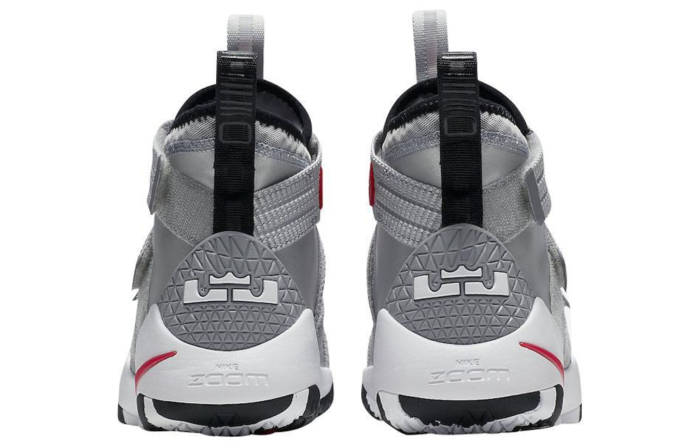 Кроссовки Nike Zoom Soldier 11 Silver Bullet