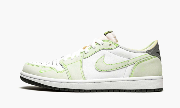 Air Jordan 1 Low OG "Ghost Green"