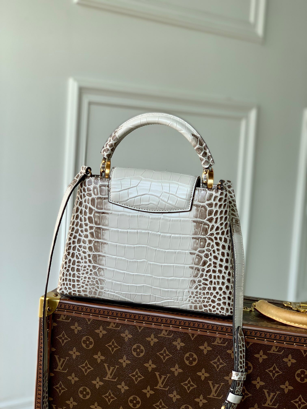 Louis Vuitton Capucines BB