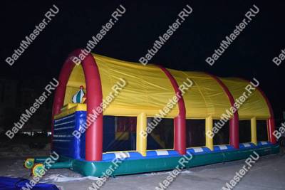 Коммерческий надувной батут "Веселый дом и звери в нём" с крышей 12*7*6 м