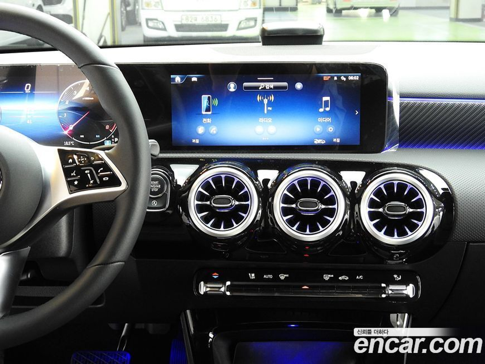 Mercedes-Benz A-Class W177 A220 Hatchback (04.2024)