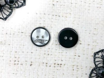 Пуговицы, d 1,5 см, 2 прокола, белый с чёрным