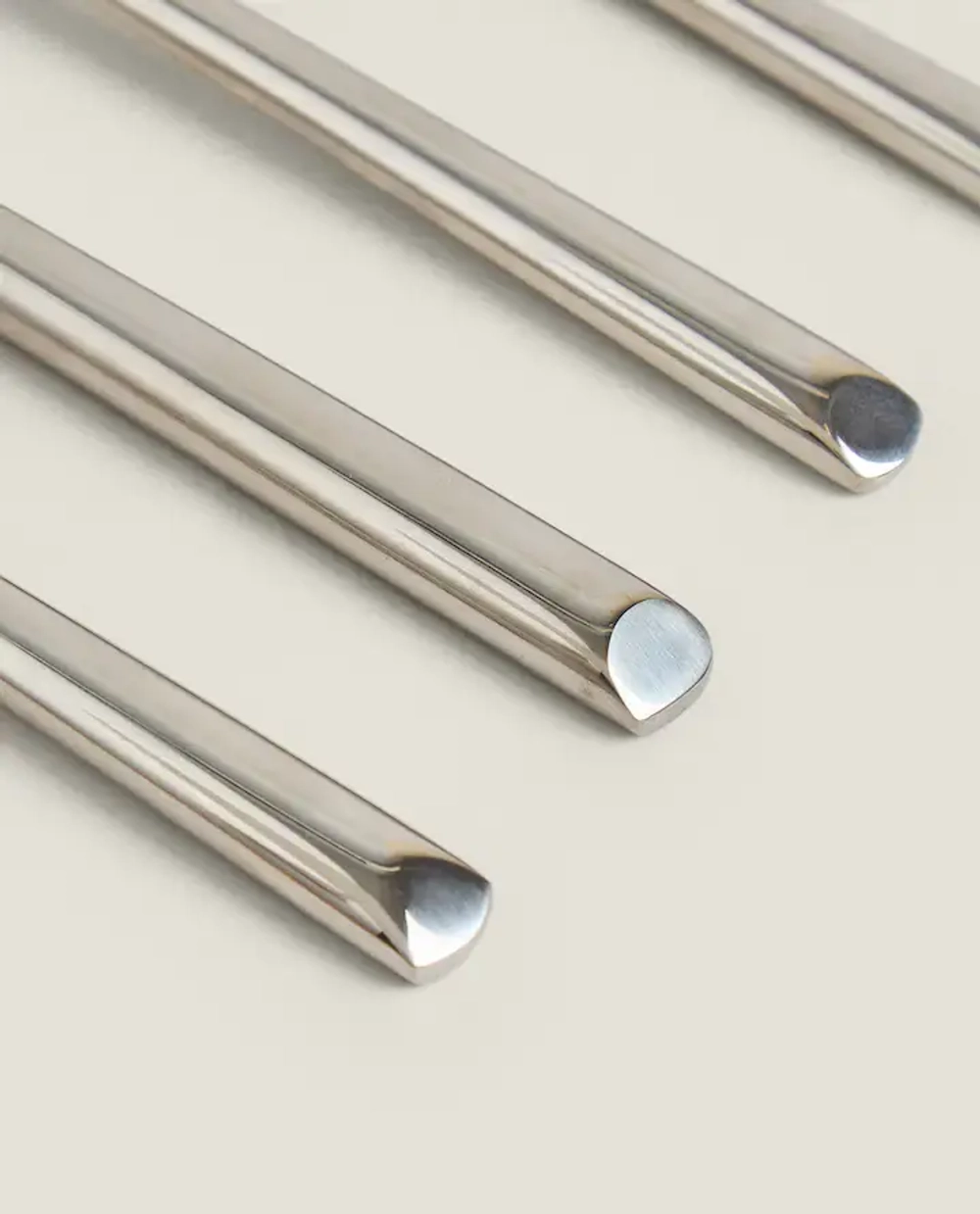 ZARA HOME НАБОР СТОЛОВЫХ ПРИБОРОВ ИЗ КОВАНОЙ СТАЛИ ( 4 ПРЕДМЕТА), СТАЛЬНОЙ