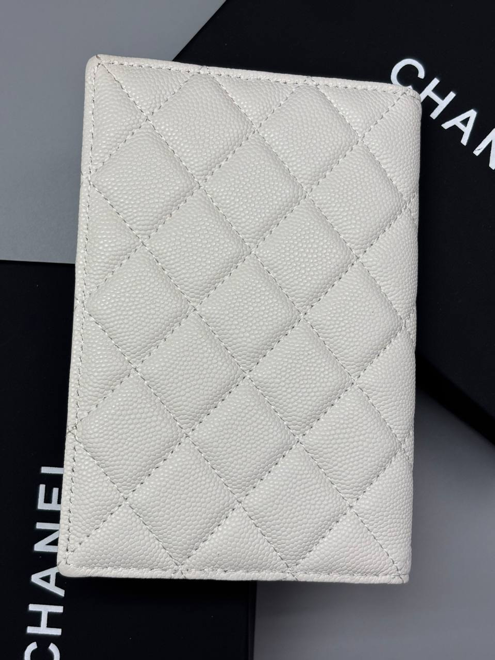 Обложка на паспорт CHANEL