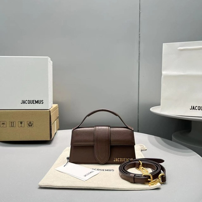 Jacquemus Le Bambino 17 cm