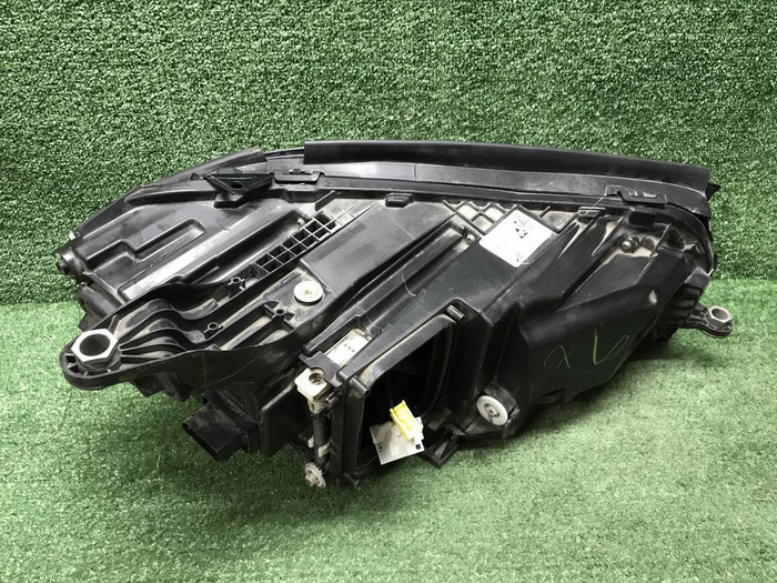 Фара левая Mercedes GLE V167 (18-24) Multibeam LED