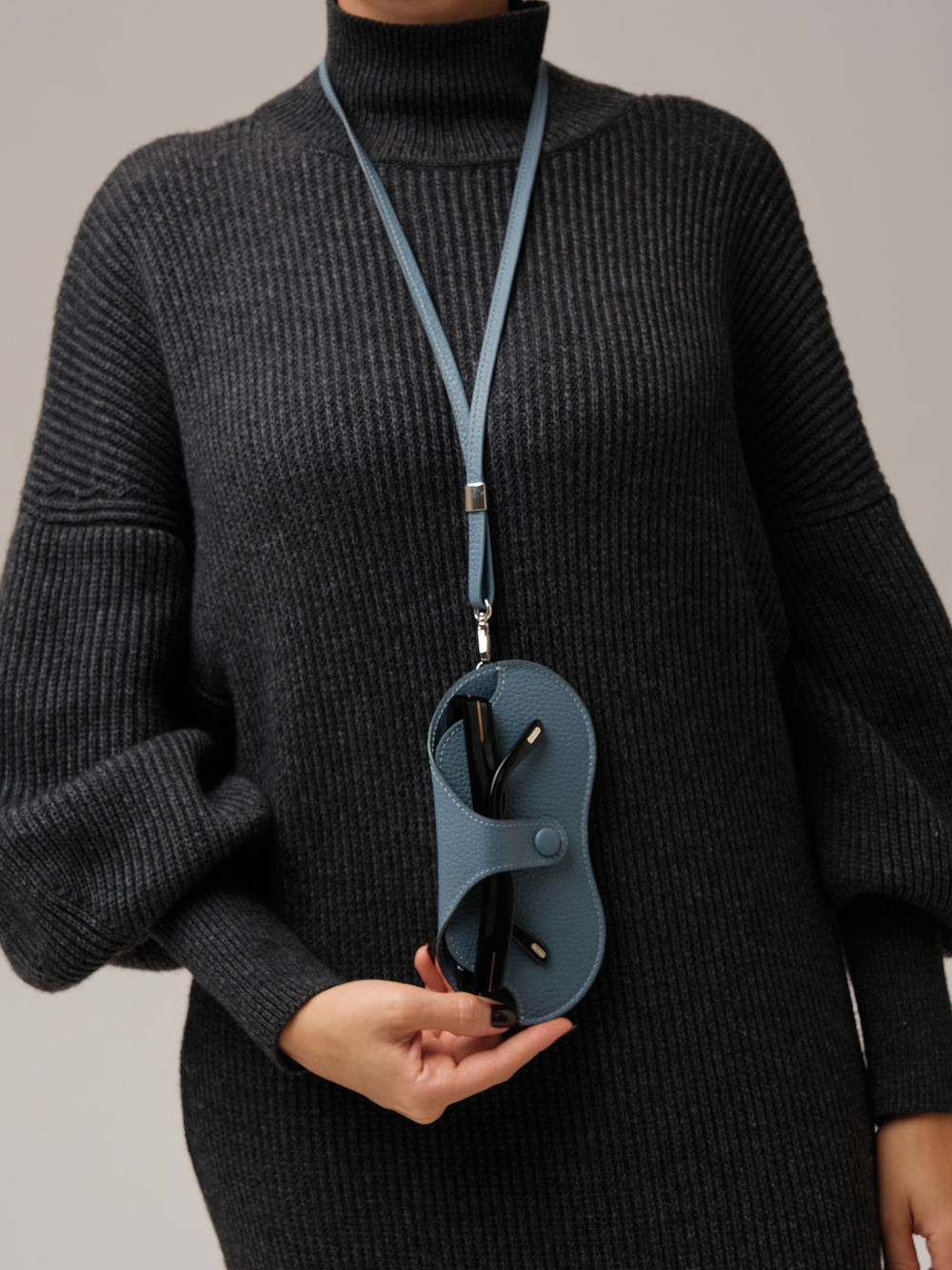 Футляр для очков / очечник DBR 15-82 серый свет