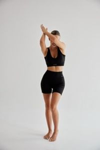 Спортивные шорты FLEX LINE