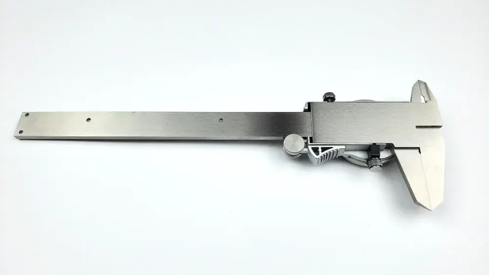 Штангенциркуль Mitutoyo (Япония) с круговой шкалой 0-150 мм 505-732. Госреестр.