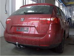 Фаркоп оцинкованный Galia S095A для SEAT Ibiza IV хетчбек 3/5 дверей 2008-2017, Ibiza ST универсал 2010-2017(паспорт и сертификат в комплекте)(без электрики)