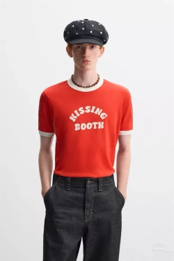 ZARA Х HARRY LAMBERT ФУТБОЛКА С КОНТРАСТНОЙ НАДПИСЬЮ, КРАСНЫЙ