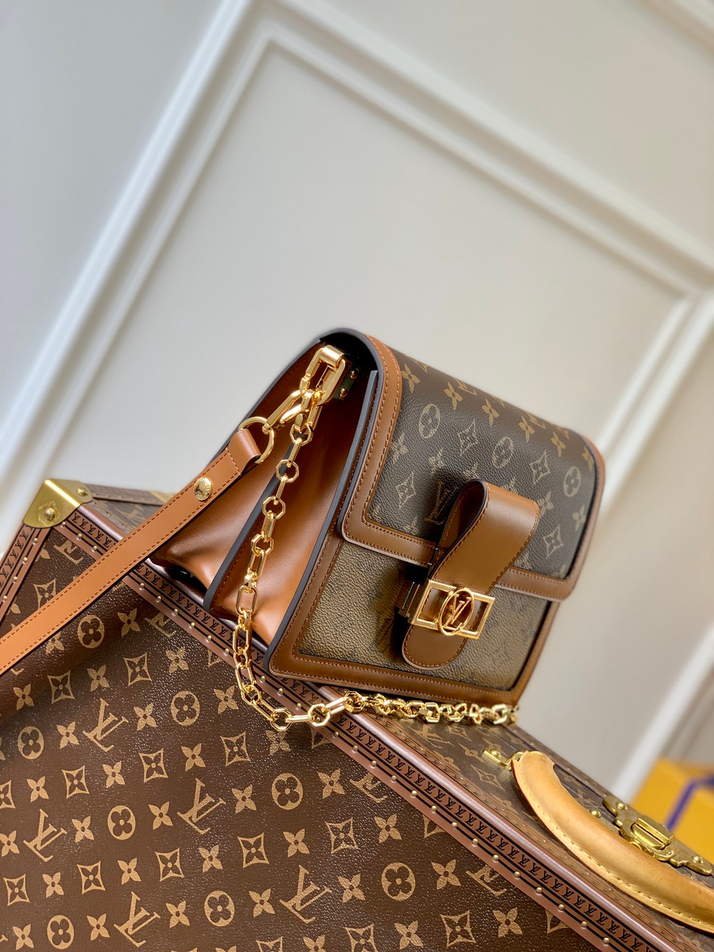 Louis Vuitton Dauphine MM
