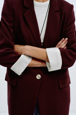 ZARA БЛЕЙЗЕР С МАНЖЕТАМИ С ПРИНТОМ, БОРДОВЫЙ