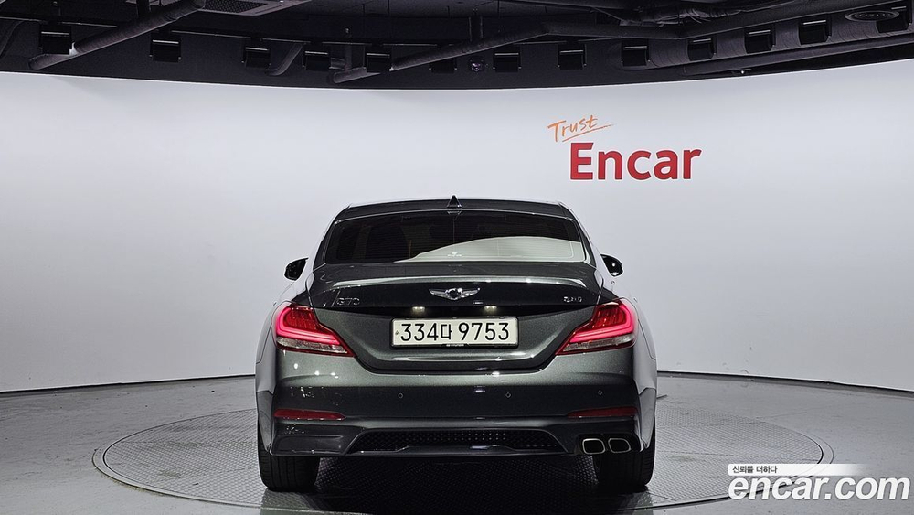 Genesis G70 2.2D (10.2019)