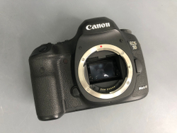 Canon EOS 5D Mark III (13.300 кадров)