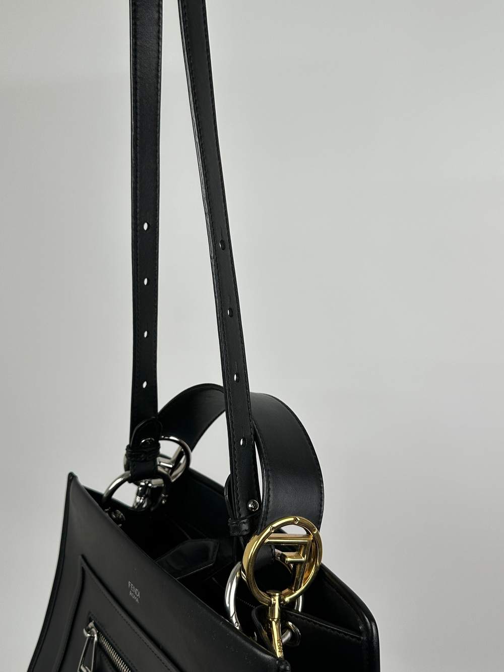 Сумка Fendi Runaway