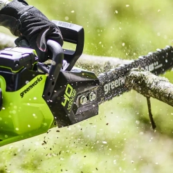 Аккумуляторная цепная пила Greenworks GD40CS18K2 (1 x 2 Ач, ЗУ) 2005807UA