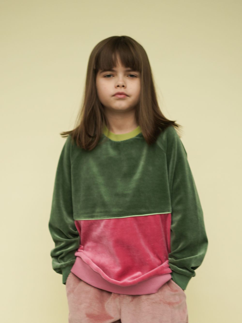 Велюровый свитшот ГРАНИТ/БРУСНИКА