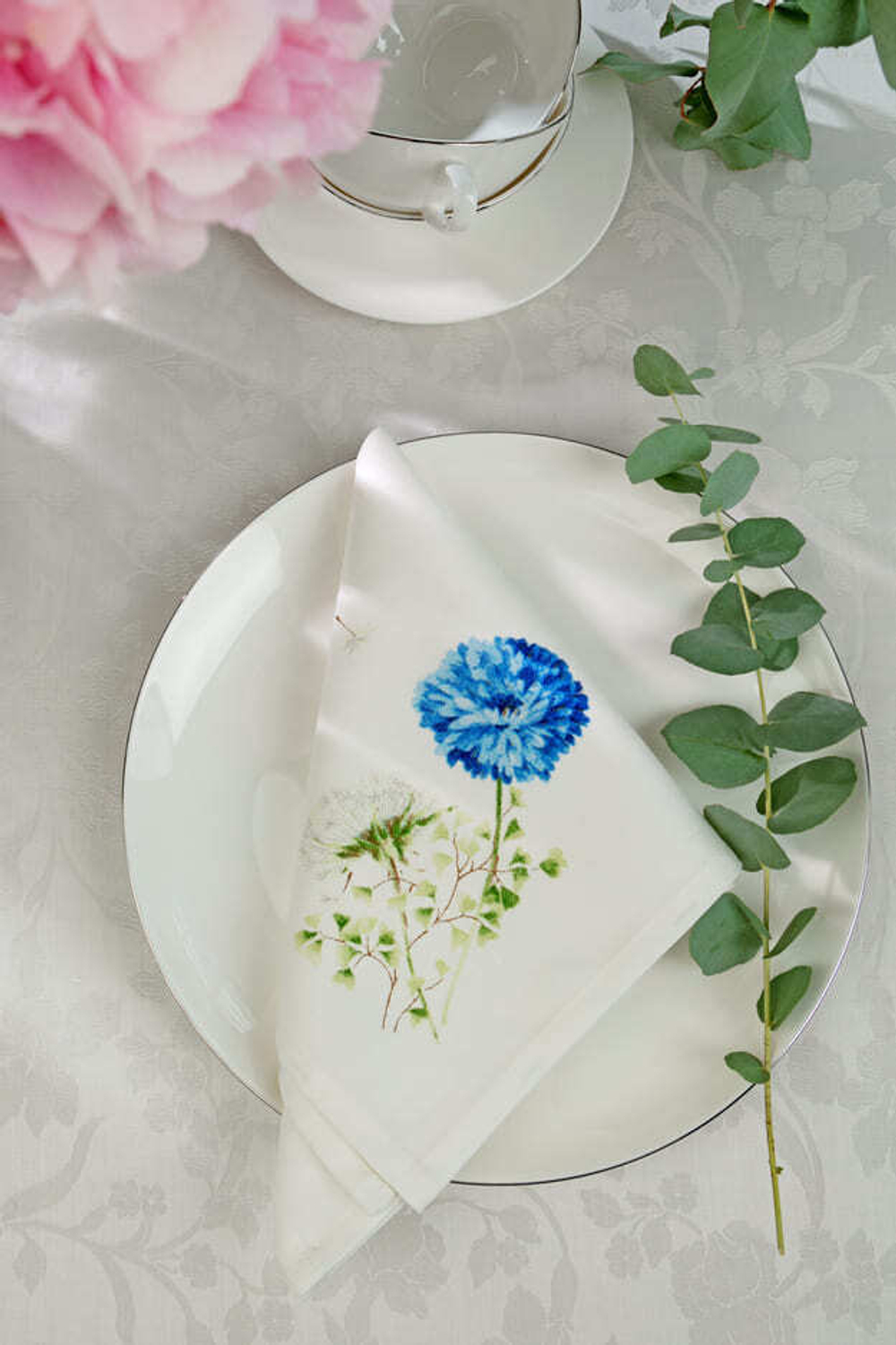 Скатерть 160х225 и 8 салфеток Vallesusa Excelsior Soffione 15740 Giallo бело-желтые