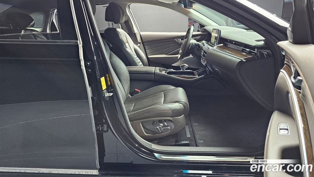 Kia The K9 (Quoris/K900) 3.8 GDI AWD (04.2020)