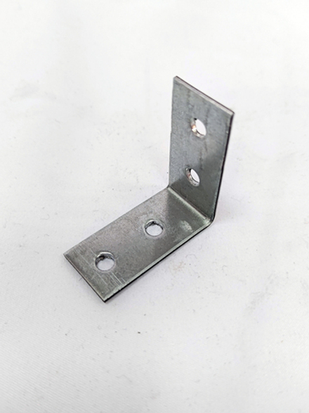40х40х20 ОЦ. Крепежный уголок равносторонний (25 шт)