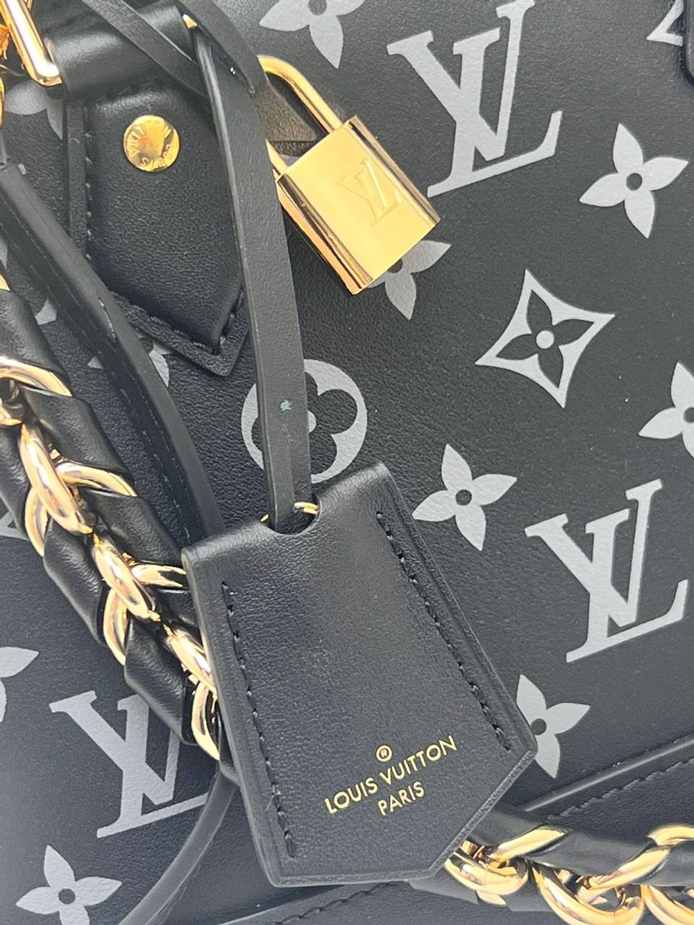 Сумка Louis Vuitton
