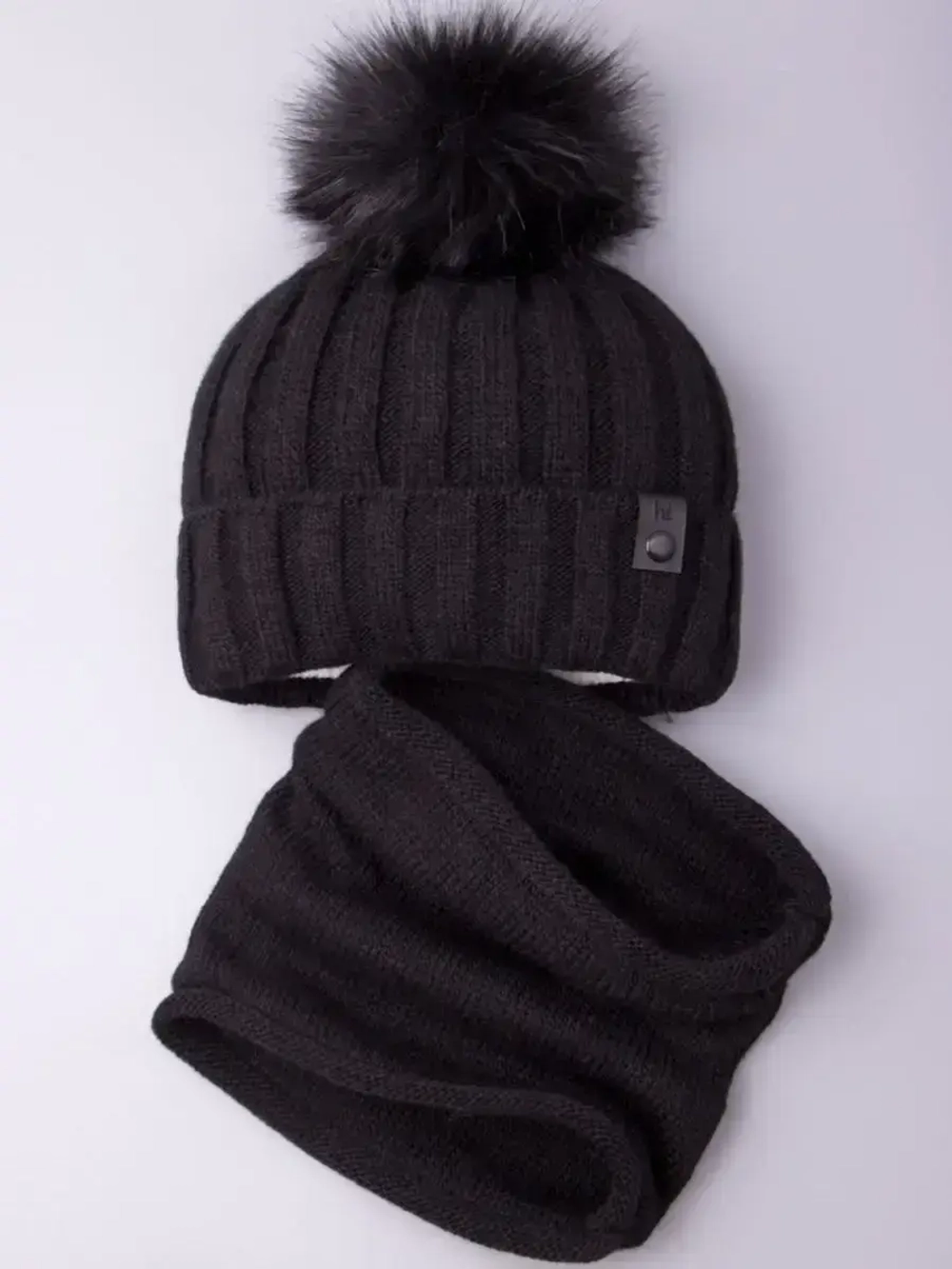 Шапка детская зимняя вязаная с помпоном и снуд