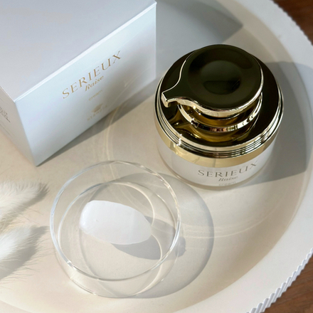 Антивозрастной крем для гладкой кожи HERMOSA Serieux Raise Cream