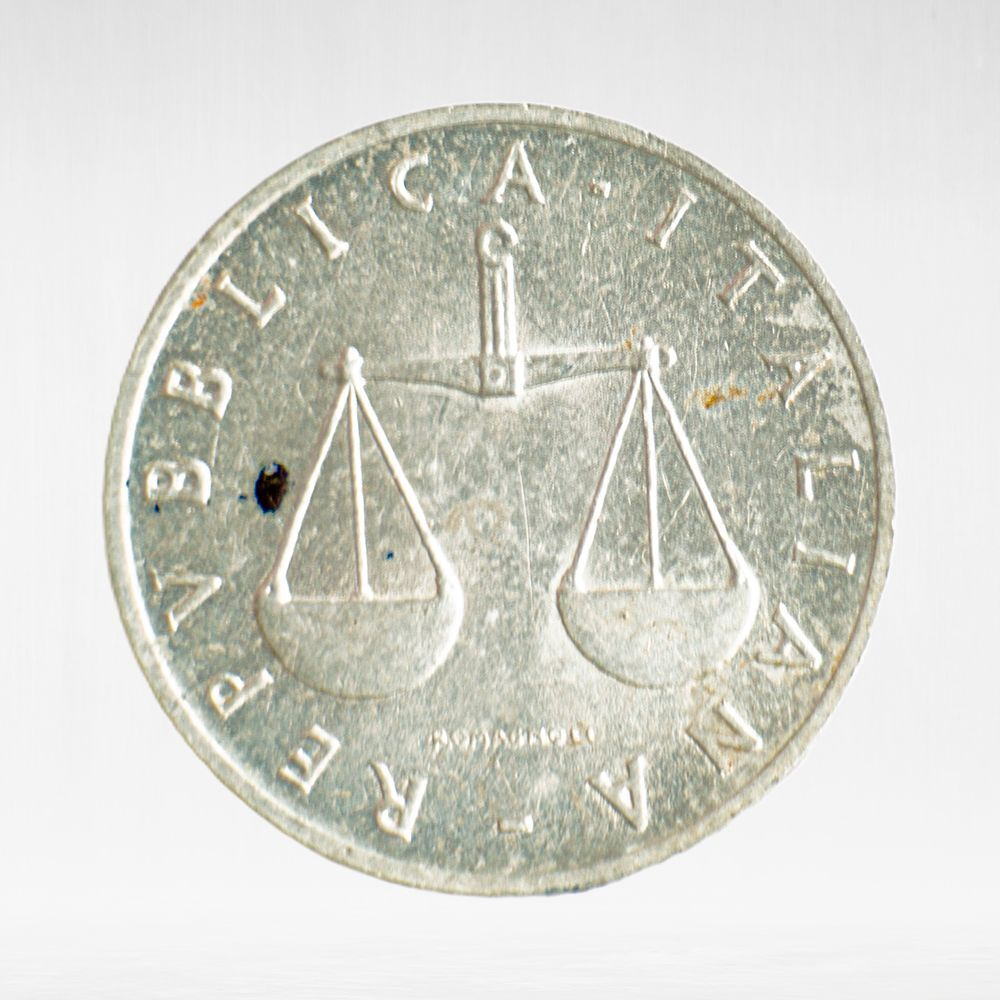 Italy 1 Lira 1955 R "Balance and Cornucopia", XF