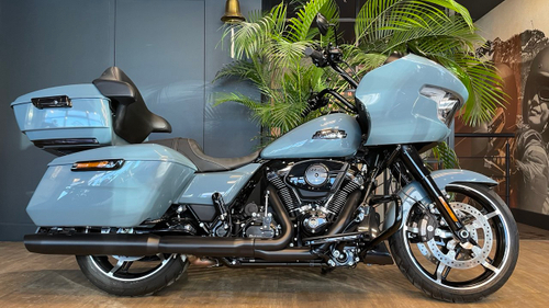 Harley- Davidson Road Glide 117 SHARKSKIN BLUE/Black 2024
