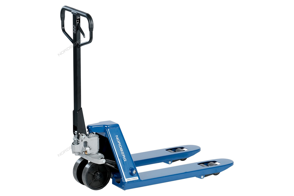 NORDBERG (N3901S-25) Тележка (рохля) складская гидравлическая короткая 2.5 т, усиленная, с полиуретановыми колесами