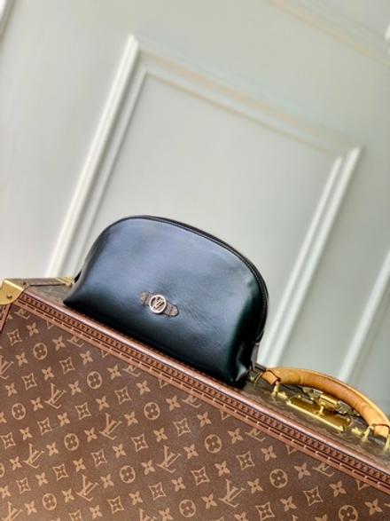 Louis Vuitton Cosmetic Pouch MM