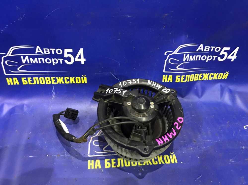 Моторчик печки TOYOTA PRIUS 2003-2011