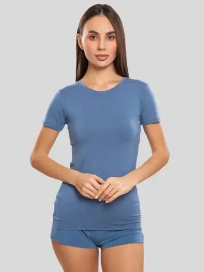 Футболка облегающая однотонная